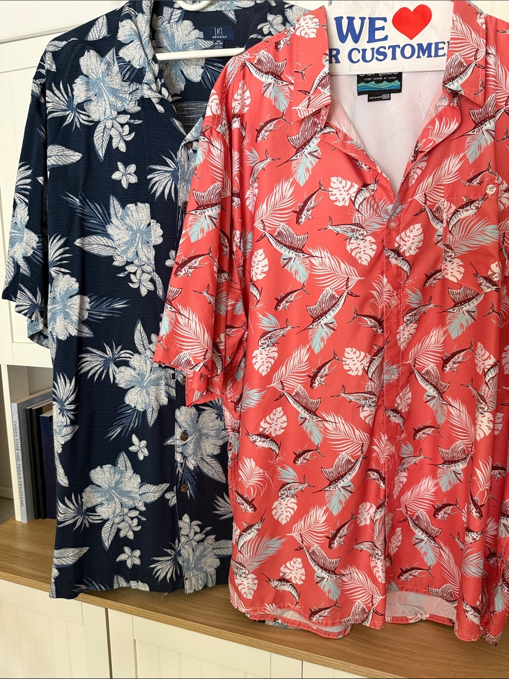 Men's Coral Floral Short-Sleeve Button-Down Shirt